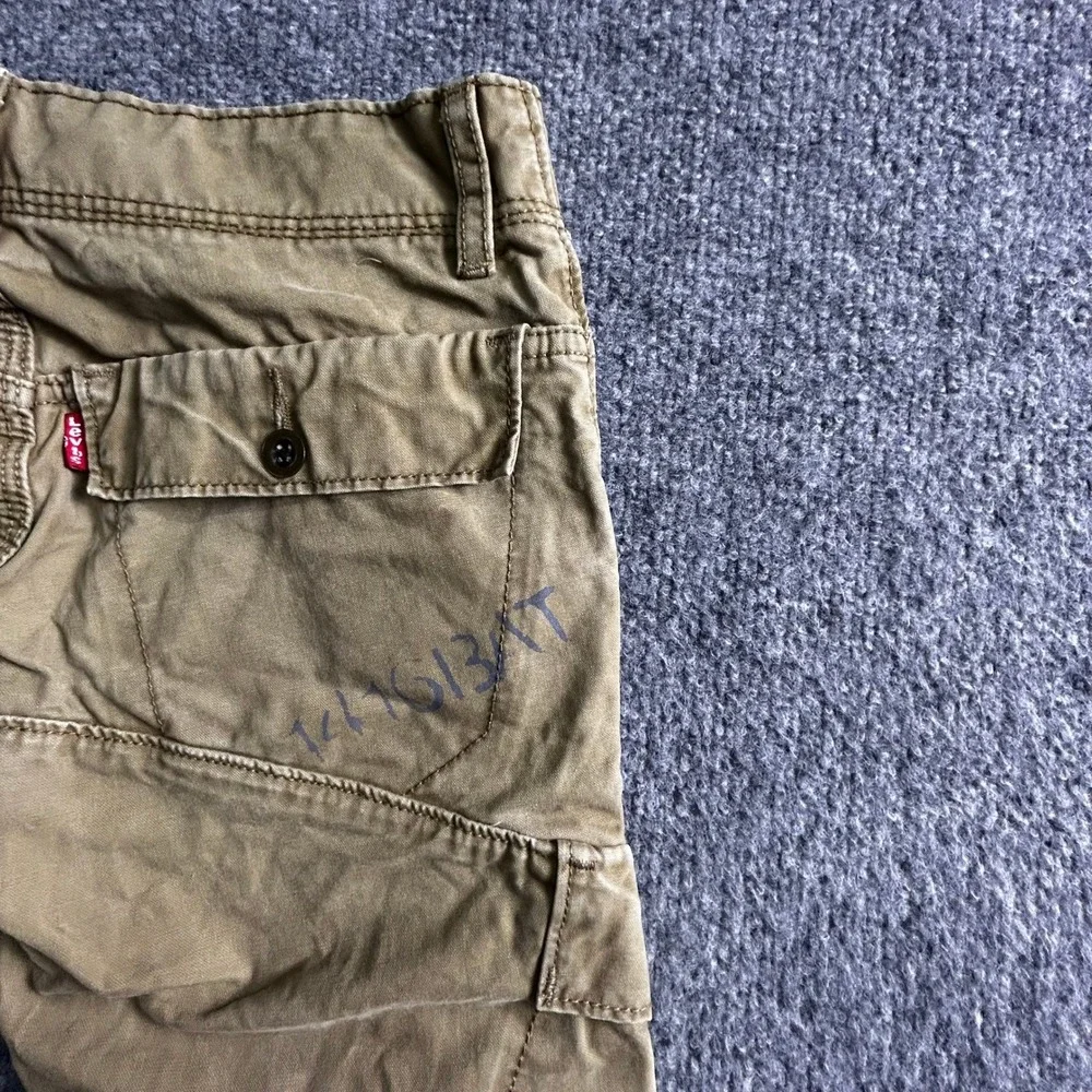 Levi's Cargo Pants Mens Size 26x26 Khaki Tan 511 Skinny Fit Cotton Utility Flaw